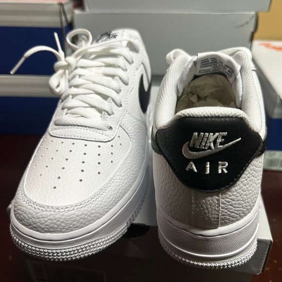 Nike Mens Black White Air Force 1 07 CT2302-100 Lace Up Athletic Sneaker Size 10